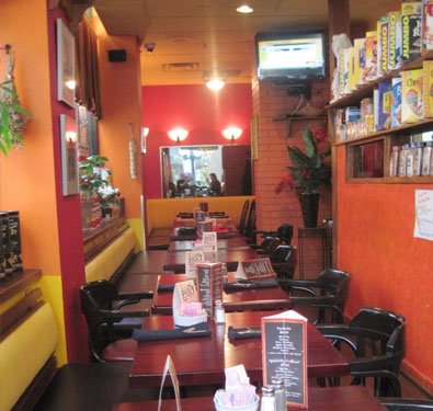 Dining-experience-at-curry-hut-indian-bistro